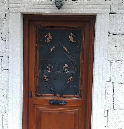 Villa Nar
